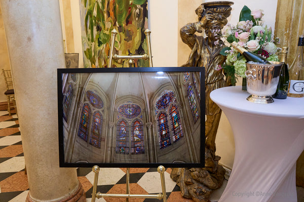 Dinner at the French Consulate in New York honoring American donors supporting the reconstruction of Notre Dame de Paris. Photo by event photographer, Anne Vandycke.