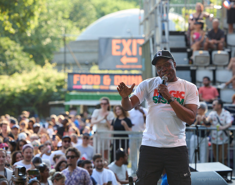 Magic System performing in Central Park. Event Photography New York by Anne Vandycke.