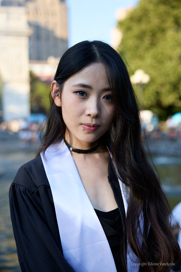 Photo of woman with long black hair in New York. Photo by New York City photographer, Anne Vandycke.